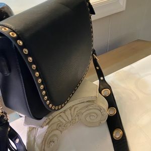 Cute crossbody bag. Black like new